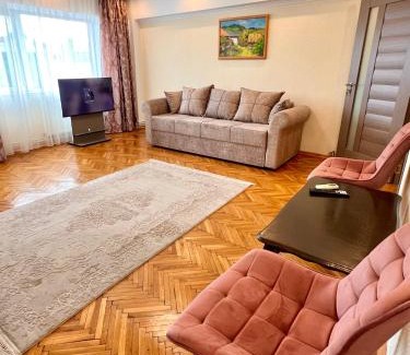 Tirgu Jiu Apartamento | Apartament Aerodrom Barza