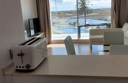 Santa Margarida Apartamento | Apartament amb piscina i zona enjardinada