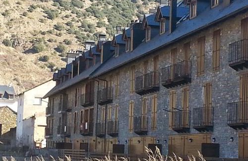 Esterri D'Aneu Apartamento | Apartament Ca La Nena