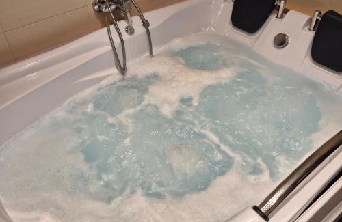 Arad Apartamento | Apartament Cozy cu Jacuzzi Spa