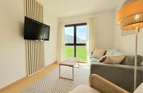 Esterri D'Aneu Apartamento | Apartament de disseny rústic amb vistes by RURAL D'ÀNEU