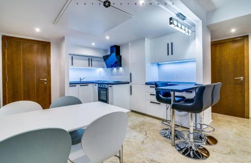 Punta Prima Apartamento | Apartament Delux-La Entrada Punta Prima