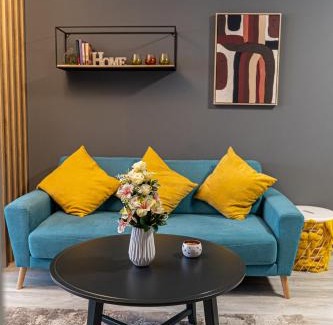 Bacau Apartamento | Apartament Deluxe cu parcare gratuită, lângă Arena Mall in Centru Bacău - ideal pentru cupluri sau business