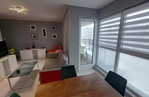 Gliwice Apartamento | Apartament DIAMENTOWY z garażem -Centrum Gliwic