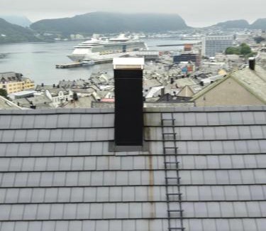 Alesund Apartamento | APARTAMENT - Duże mieszkanie w centrum Ålesund