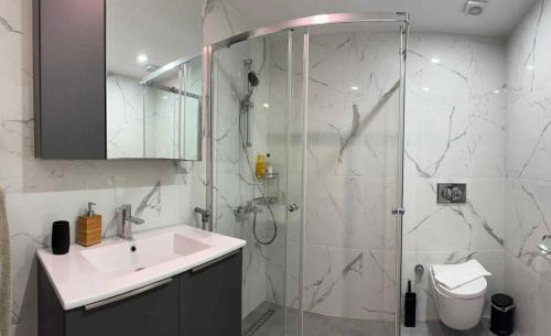 Trikomo Apartamento | Apartament Elizabeth Courtyard