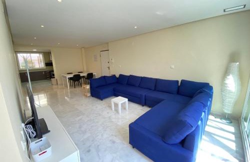Hacienda del Álamo Apartamento | Apartamento en Hacienda del Alamo enfrente de la Piscina!