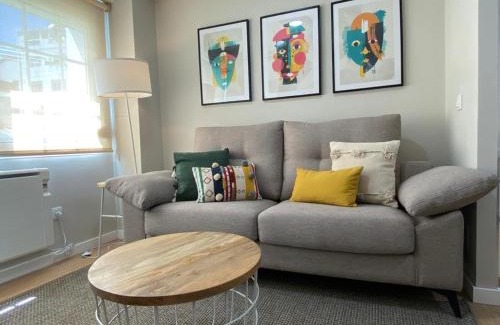 El Ensanche Zona Nuova Apartamento | Apartamento Pardiñas