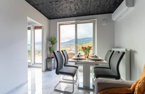 Bierutowice Apartamento | Apartament Górski Horyzont - z widokiem na śnieżkę i prywatnym parkingiem by SpaceApart