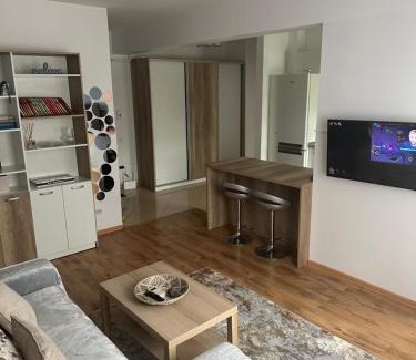 Sector 3 Apartamento | Apartament in cartierul verde !