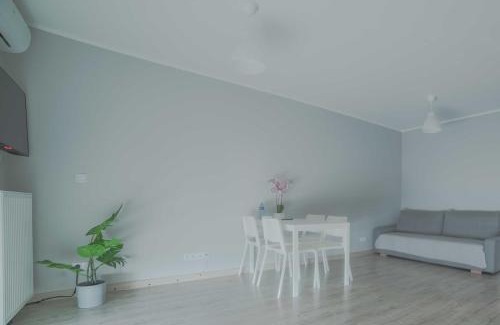 Lublin Apartamento | Apartament J3 z dużym balkonem