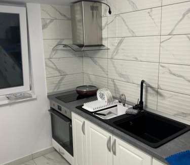 Mangalia Apartamento | Apartament Laura