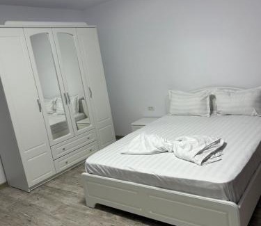 Mangalia Apartamento | Apartament Laura