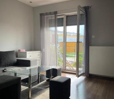 Kielce Apartamento | Apartament LAURA z ogródkiem