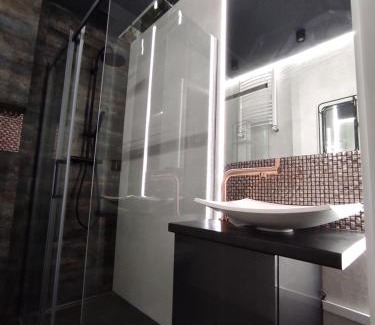 Stare Miasto District Apartamento | Apartament Loftowy Wypoczynek GoldAir