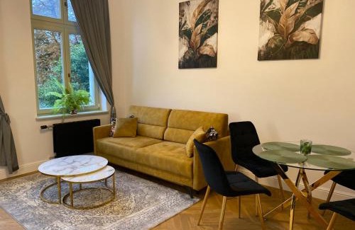 Olsztyn Apartamento | Apartament Mała Secesja - dla wyjątkowych gości, więcej niż hotel - 120 lat historii, komfort, prywatność