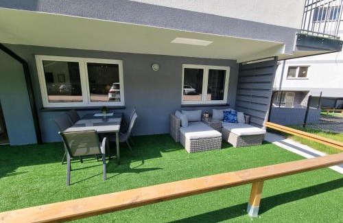 Debina Apartamento | Apartament Magiczna Dębina