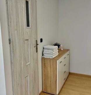 Mierzecice Apartamento | Apartament nr 1 lub 2 przy Sali Kominkowej