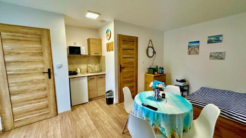 Mierzecice Apartamento | Apartament nr 4 przy Sali Kominkowej