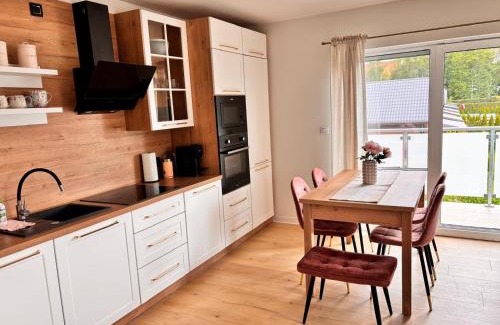Darlowko Apartamento | Apartament Pastelowa Przystań