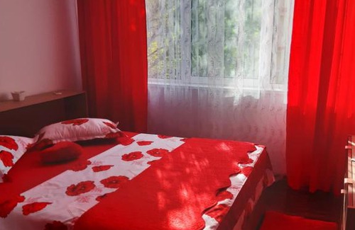 Orsova Apartamento | Apartament R&A