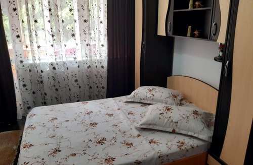 Orsova Apartamento | Apartament R&A