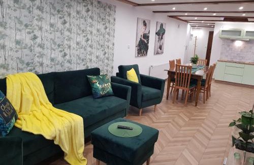 Ketrzyn Apartamento | Apartament "W Sz" pod Klonami