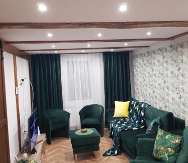 Ketrzyn Apartamento | Apartament "W Sz" pod Klonami