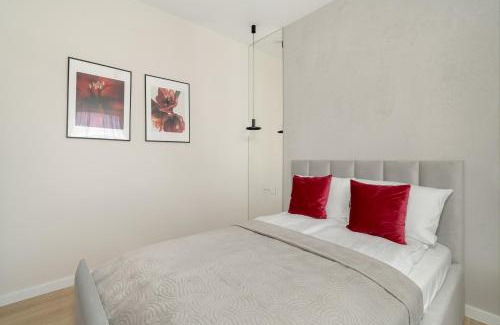 Grunwald Apartamento | Apartament w Zielonej Okolicy Poznania z Parkingiem by Noclegi Renters