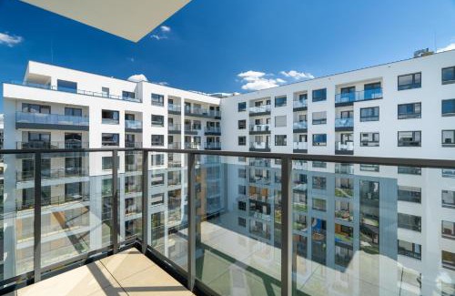Grunwald Apartamento | Apartament w Zielonej Okolicy Poznania z Parkingiem by Noclegi Renters