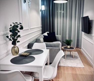 Olsztyn Apartamento | Apartament WHITE GLOVE Deluxe Warmiński Port