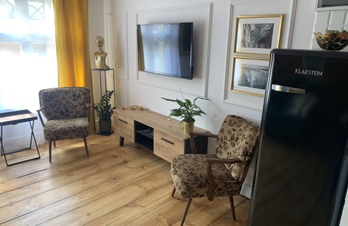 Stare Miasto Apartamento | Apartament Złoty z darmowym parkingiem