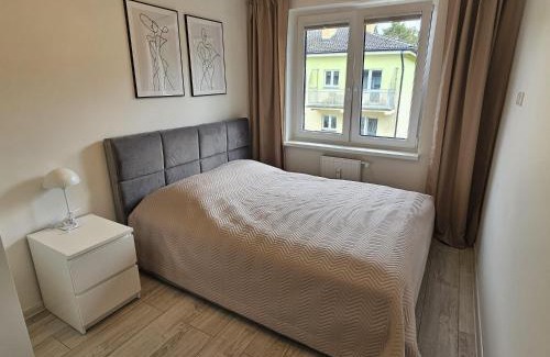 Ustka Apartamento | Apartament z widokiem na las