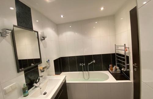 Senamiescio seniunija Apartamento | Apartamentai prie Kalnų parko