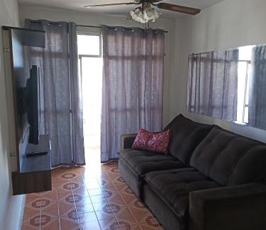 Guilhermina Apartamento | Apartamento ótima localização 50mts Guilhermina