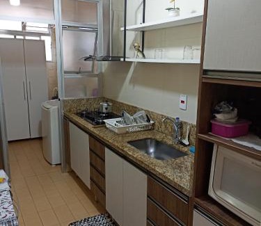 Guilhermina Apartamento | Apartamento ótima localização 50mts Guilhermina