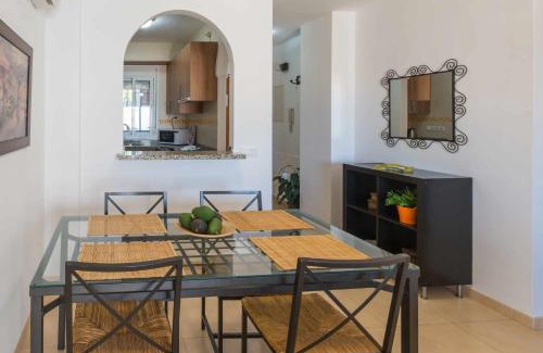 Chimenea Apartamento | Apartamento 2 Dormitorios con vistas a la Piscina