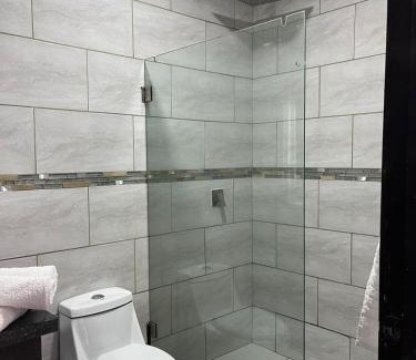 San Pedro Sula Apartamento | Apartamento 2 habitaciones a 15 minutos del Aeropuerto