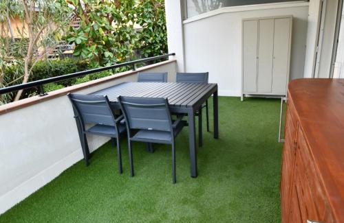 Castelldefels Apartamento | Apartamento 2 habitaciones y magnífica terraza