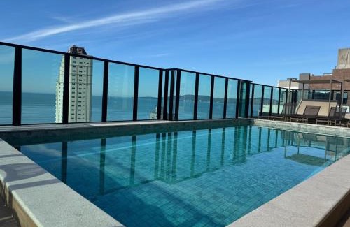 Morretes Apartamento | Apartamento 2 suítes, Charme mediterrâneo, com Piscina e Academia