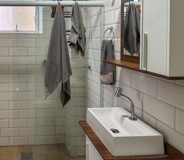 Carvoeira Apartamento | Apartamento 3 quartos e 2 banheiros perto da UFSC acesso fácil para as praias em Floripa