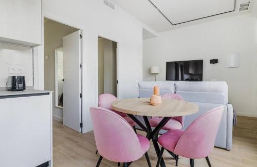 Cotos Apartamento | Apartamento 4 - Moderno en Castellana - 4 Torres
