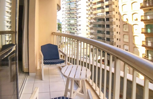 Morro do Maluf Apartamento | Apartamento a 70m da Praia de Pitangueiras/SP