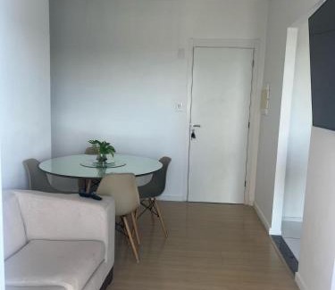 Aruanda Apartamento | Apartamento aconchegante com piscina à 4km da Praia de Aruana