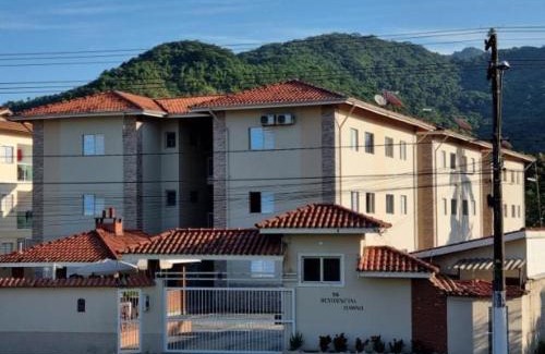 Downtown Ubatuba Apartamento | Apartamento aconchegante com piscina - Praia Grande
