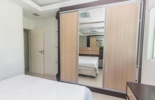 Andorinha Apartamento | Apartamento Almeida e Moraes 3 Suítes com Hidro