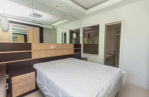 Andorinha Apartamento | Apartamento Almeida e Moraes 3 Suítes com Hidro
