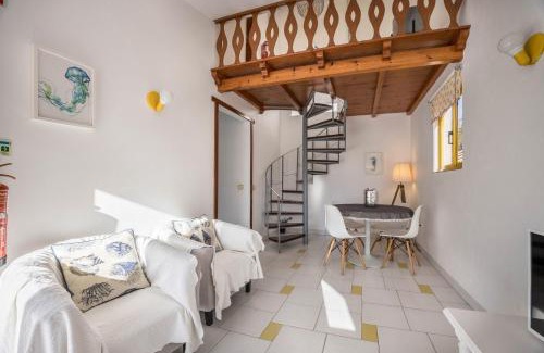 Baiona Apartamento | Apartamento Amarelo