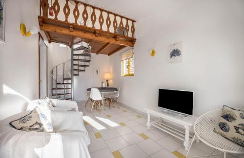 Baiona Apartamento | Apartamento Amarelo