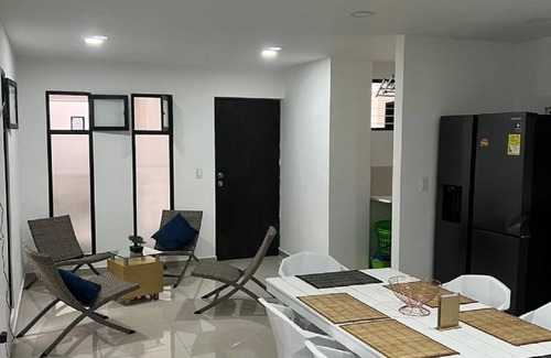 San Javier Apartamento | APARTAMENTO AMOBLADO CERCA A ZONA ROSA DE LA 70, GRUPOS DE FAMILIARES Y AMIGOS.